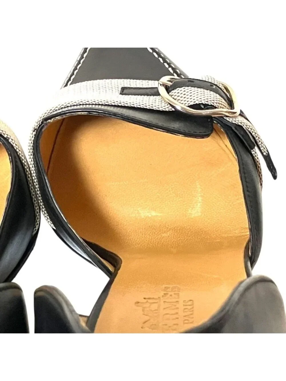 Hermes Hapi Belt Pointed Toe Pumps 36 Black Heel
